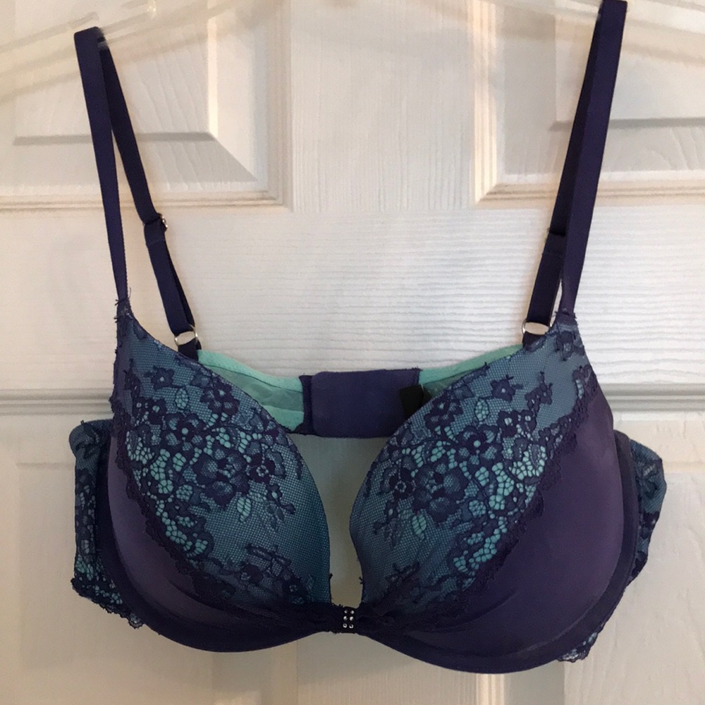 Victoria’s Secret bra
